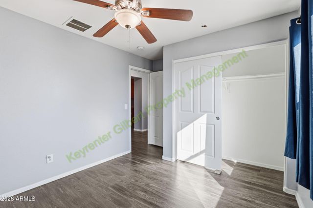 1621 S STARLING Drive, Gilbert, AZ 85295