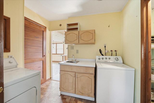 6620 W Morgan AVENUE, Milwaukee, WI 53220