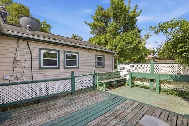 6620 W Morgan AVENUE, Milwaukee, WI 53220