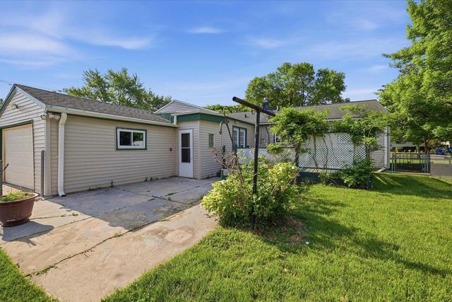 6620 W Morgan AVENUE, Milwaukee, WI 53220
