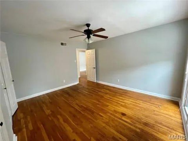 1152 Rue La Chelle Walk 1152, Creve Coeur, MO 63141