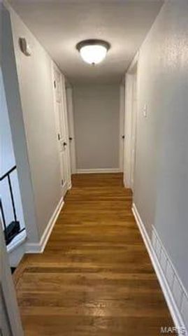 1152 Rue La Chelle Walk 1152, Creve Coeur, MO 63141