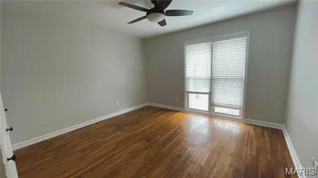 1152 Rue La Chelle Walk 1152, Creve Coeur, MO 63141