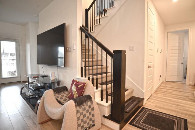 2806 Oakheath Crest Court, Pearland, TX 77089