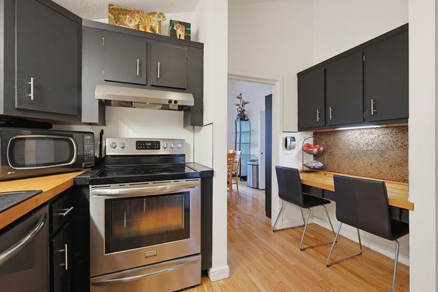 2415 Bay Rd, Sharon, MA 02067