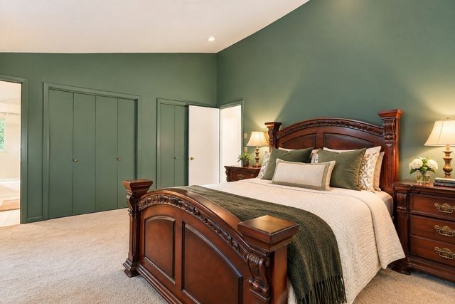2415 Bay Rd, Sharon, MA 02067
