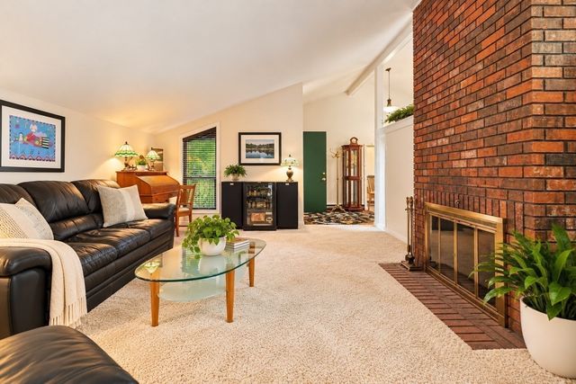 2415 Bay Rd, Sharon, MA 02067