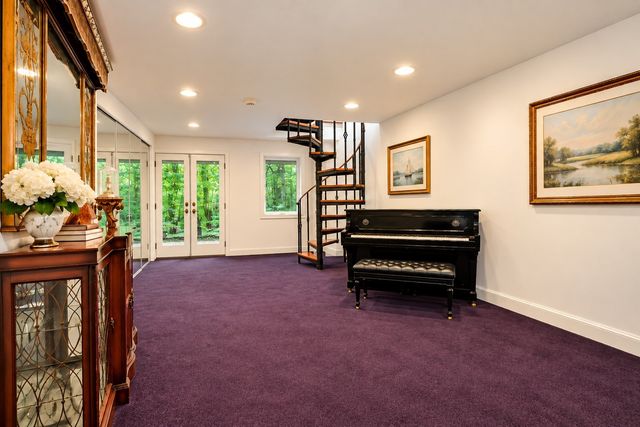 2415 Bay Rd, Sharon, MA 02067