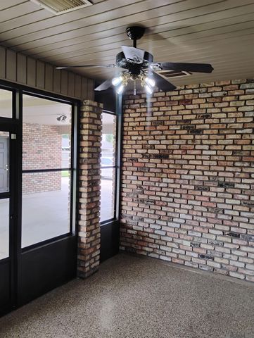 25595 Ashland Bend Drive, Denham Springs, LA 70726
