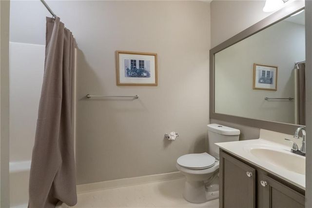 145 Victoria Way, Roswell, GA 30075