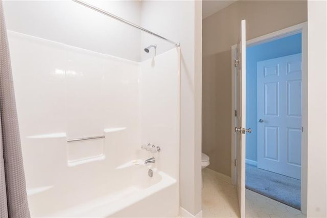 145 Victoria Way, Roswell, GA 30075
