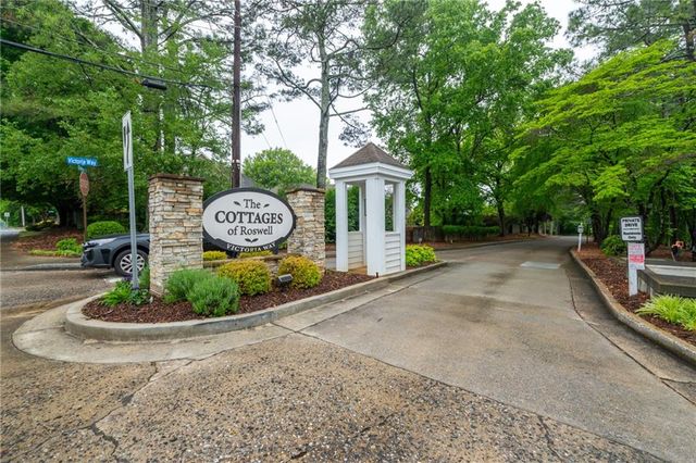 145 Victoria Way, Roswell, GA 30075