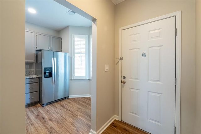 145 Victoria Way, Roswell, GA 30075