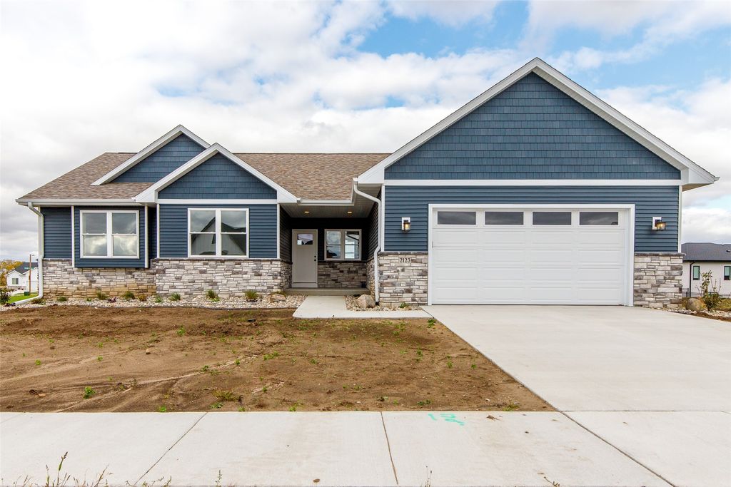 2123 Ketelsen Drive, Ames, IA 50010