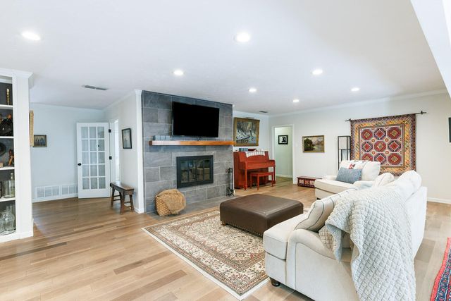 2813 22nd Street, Lubbock, TX 79410