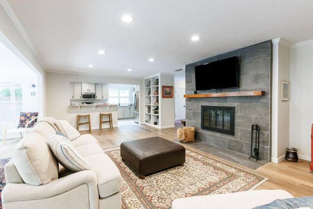 2813 22nd Street, Lubbock, TX 79410