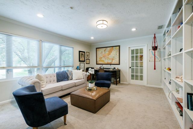 2813 22nd Street, Lubbock, TX 79410