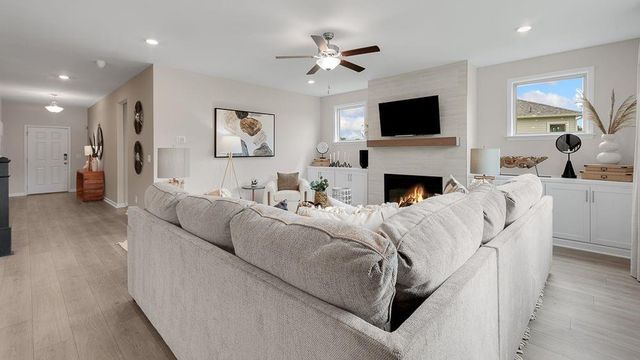 8675 Chesford Grove, Ball Ground, GA 30107