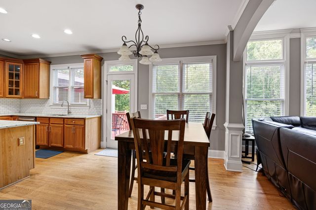 227 Oakwind Pte, Acworth, GA 30101