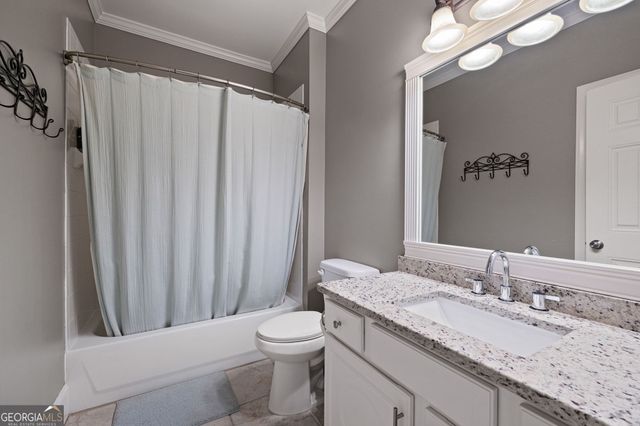 227 Oakwind Pte, Acworth, GA 30101