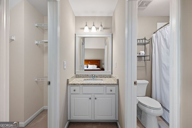 227 Oakwind Pte, Acworth, GA 30101