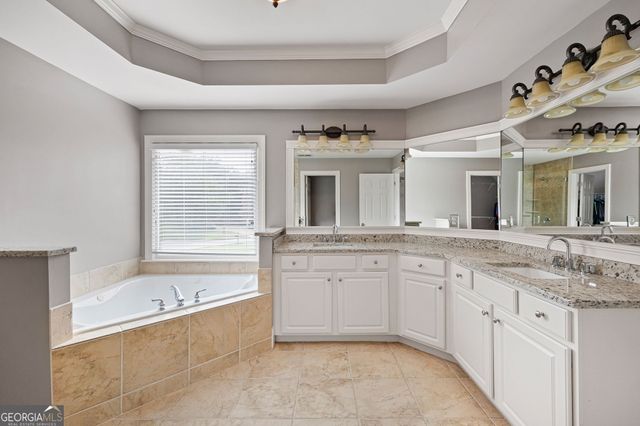 227 Oakwind Pte, Acworth, GA 30101