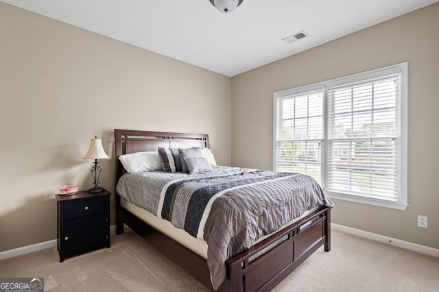 227 Oakwind Pte, Acworth, GA 30101