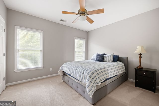 227 Oakwind Pte, Acworth, GA 30101