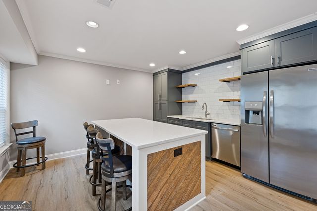 227 Oakwind Pte, Acworth, GA 30101