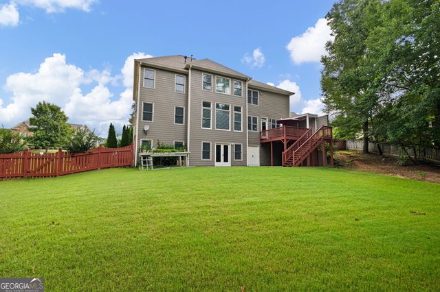 227 Oakwind Pte, Acworth, GA 30101