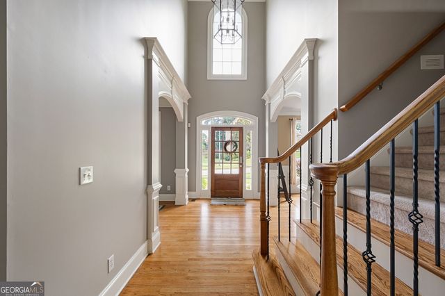 227 Oakwind Pte, Acworth, GA 30101