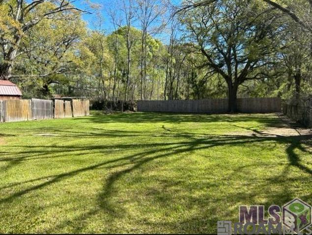 1068 Epperson St, Baker, LA 70714