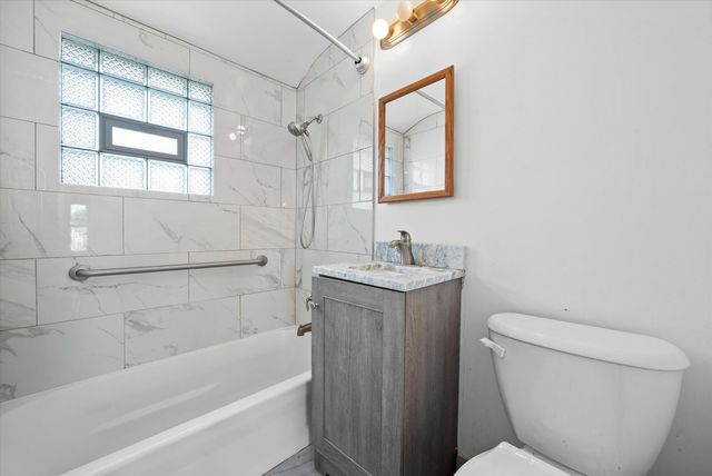 1380 Wentworth Avenue, Calumet City, IL 60409