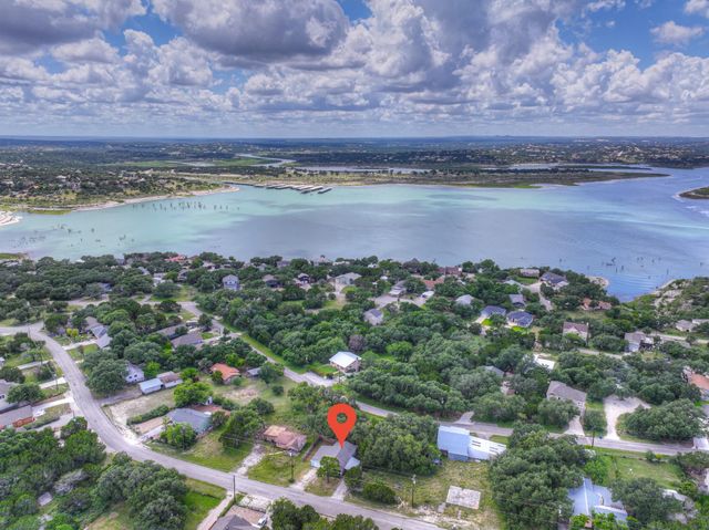 1685 LAKEVIEW DR, Canyon Lake, TX 78133