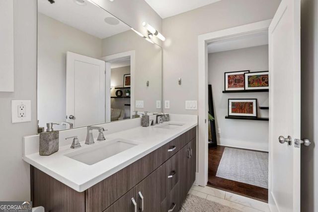 307 Canton Way, Roswell, GA 30075