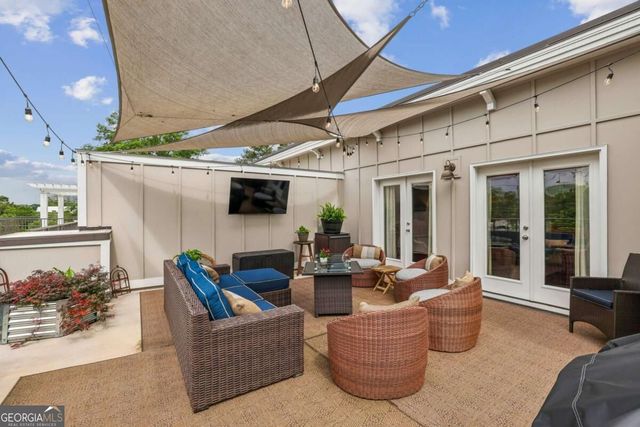 307 Canton Way, Roswell, GA 30075
