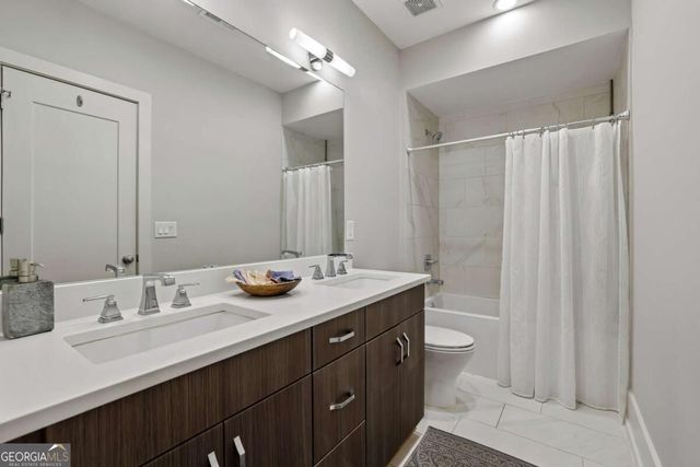 307 Canton Way, Roswell, GA 30075