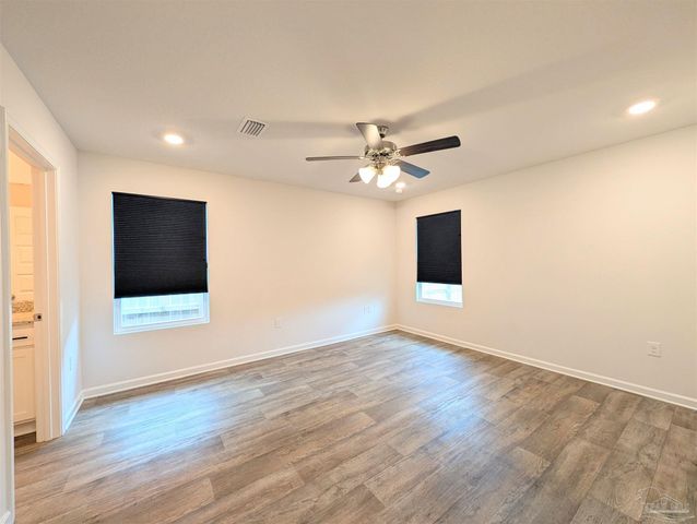 7516 Oak Lake Blvd, Pensacola, FL 32526