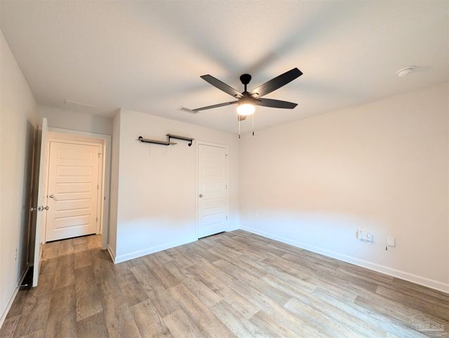 7516 Oak Lake Blvd, Pensacola, FL 32526