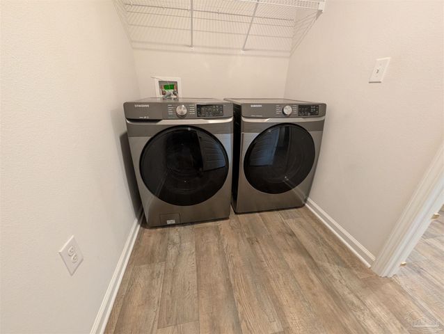 7516 Oak Lake Blvd, Pensacola, FL 32526