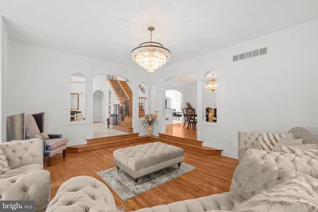 411 MARIE DR, Wallingford, PA 19086