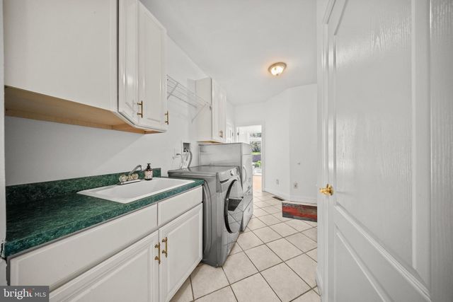 411 MARIE DR, Wallingford, PA 19086