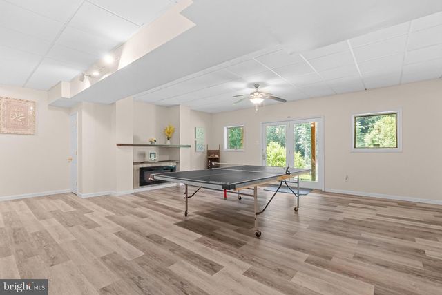 411 MARIE DR, Wallingford, PA 19086