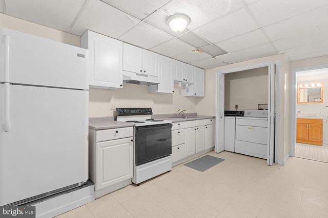 411 MARIE DR, Wallingford, PA 19086