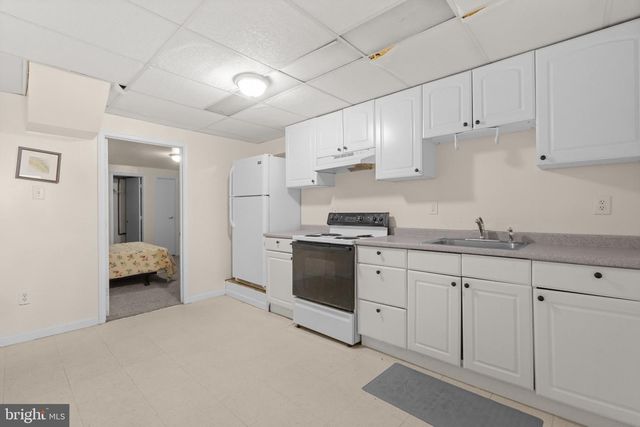 411 MARIE DR, Wallingford, PA 19086