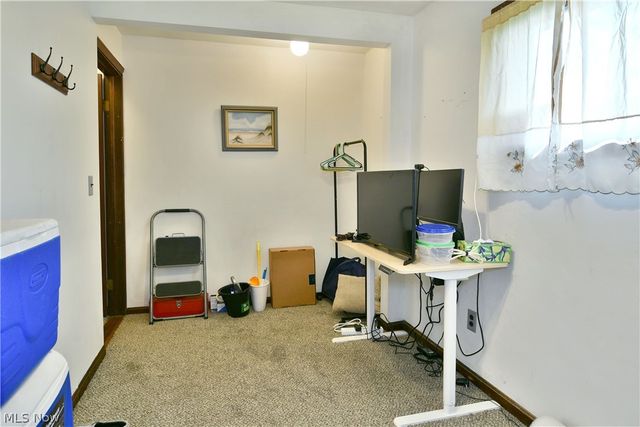 884 Keefer Road, Girard, OH 44420
