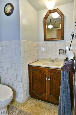 884 Keefer Road, Girard, OH 44420