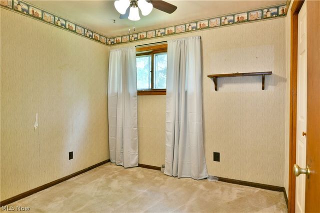 884 Keefer Road, Girard, OH 44420
