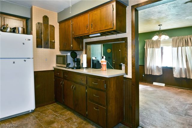 884 Keefer Road, Girard, OH 44420