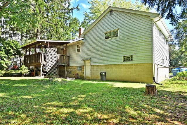 884 Keefer Road, Girard, OH 44420